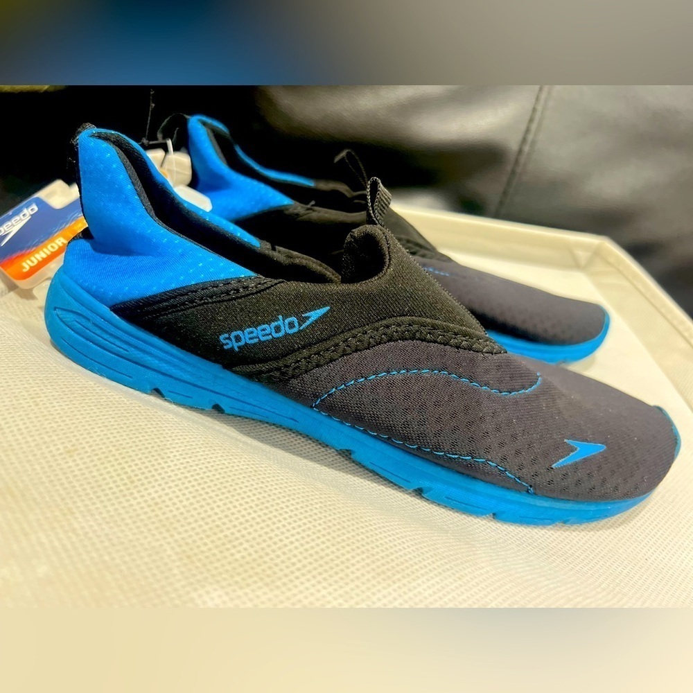 Speedo boy’saquaskimmer junior water shoes 2-3 size